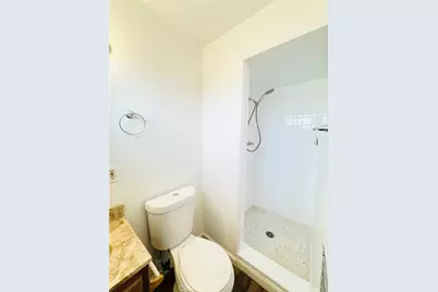 5930 Rose Ellen Avenue, 29 Palms MCB, CA 92277 - Photo 17