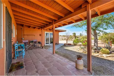 56011 Mira Street, Yucca Valley, CA 92284 - Photo 5