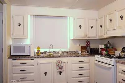7425 Church Street #126, Yucca Valley, CA 92284 - Photo 9