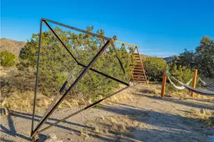 9405 Lanning Ln, Morongo Valley, CA 92256 - Photo 35
