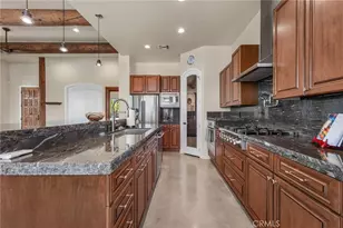 57045 Plaza Del Amigo, Yucca Valley, CA 92284 - Photo 11