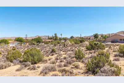 8776 Warren Vista Avenue, Yucca Valley, CA 92284 - Photo 25