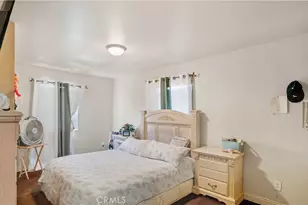 124 E 54th St, Los Angeles, CA 90011 - Photo 7