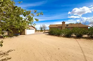 1525 Dakota, Landers, CA 92285 - Photo 1