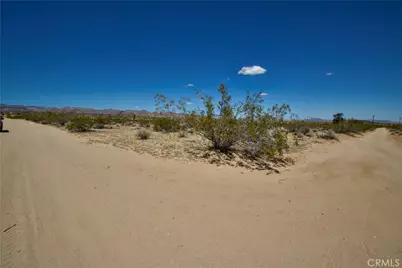888 Lucky Lane, Landers, CA 92285 - Photo 3
