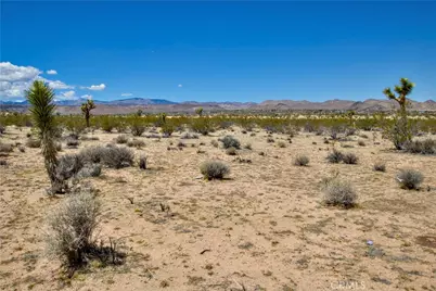 888 Lucky Lane, Landers, CA 92285 - Photo 21