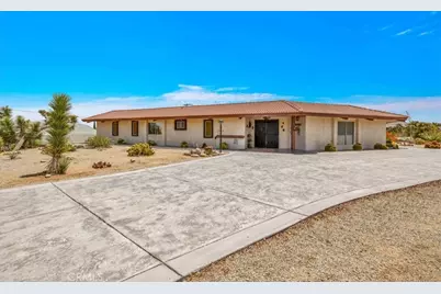 58573 Santa Maria Drive, Yucca Valley, CA 92284 - Photo 1
