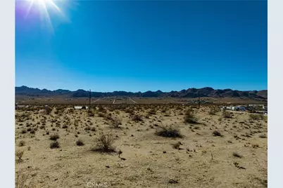 20139 Desert Trail Drive, Joshua Tree, CA 92252 - Photo 17