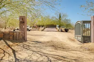 7024 Saddleback Rd, Joshua Tree, CA 92252 - Photo 31