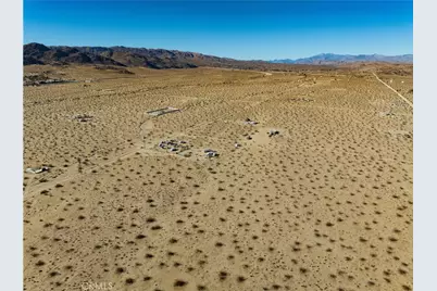 420140 Desert Trail Drive, Joshua Tree, CA 92252 - Photo 11