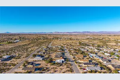 7022 49 Palms Avenue, 29 Palms MCB, CA 92277 - Photo 7