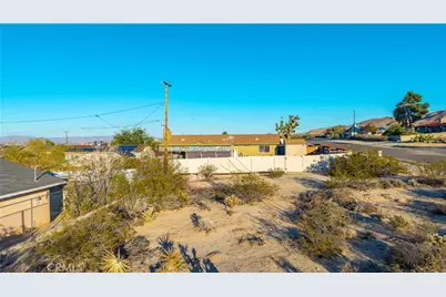 69010 Sullivan Road, 29 Palms MCB, CA 92277 - Photo 11