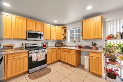 6262 Smoke Tree Avenue, 29 Palms MCB, CA 92277 - Photo 3