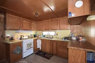 56425 29 Palms Hwy, Yucca Valley, CA 92284 - Photo 7
