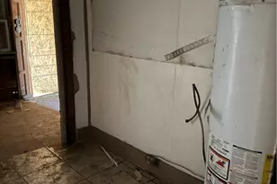 406 D St, Needles, CA 92363 - Photo 7