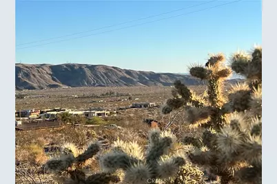 7084 Mount Shasta Avenue, Joshua Tree, CA 92252 - Photo 3