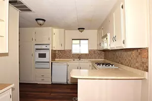 56254 29 Palms Hwy, Yucca Valley, CA 92284 - Photo 9