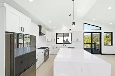 447 Tanglewood Drive, Big Bear City, CA 92314 - Photo 21