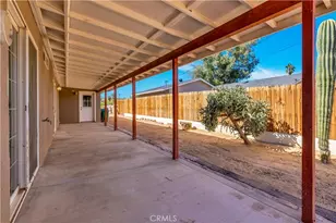 6185 Chia, 29 Palms MCB, CA 92277 - Photo 9