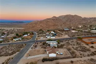 61773 Crest Cir Dr, Joshua Tree, CA 92277 - Photo 9