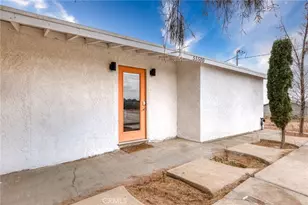 55500 Massachusets, Landers, CA 92285 - Photo 3