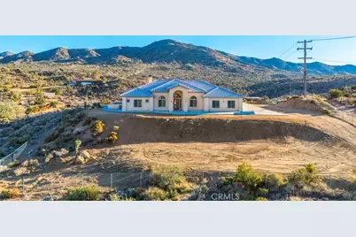 7959 Stephenson Lane, Yucca Valley, CA 92284 - Photo 5