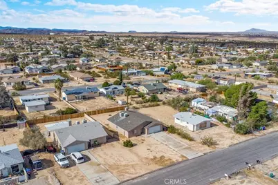 5564 Mariposa, 29 Palms MCB, CA 92277 - Photo 27