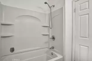 5564 Mariposa, 29 Palms MCB, CA 92277 - Photo 13