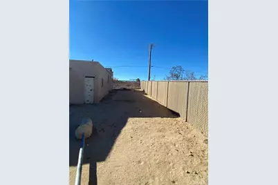 6439 Desert Knoll Avenue, 29 Palms MCB, CA 92277 - Photo 17