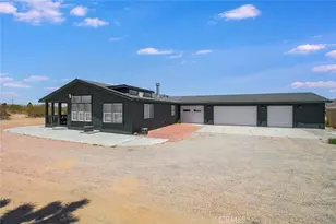 1001 Gibralter Rd, Landers, CA 92285 - Photo 3