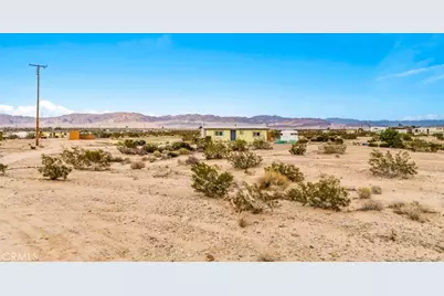 67550 Del Oro, 29 Palms MCB, CA 92277 - Photo 3