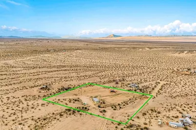 67550 Del Oro, 29 Palms MCB, CA 92277 - Photo 33