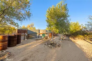 2653 Meldora, 29 Palms MCB, CA 92277 - Photo 53