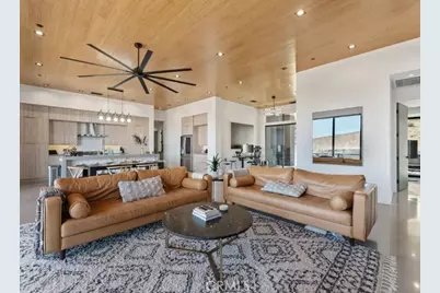 8175 Fox Trail, Yucca Valley, CA 92284 - Photo 21