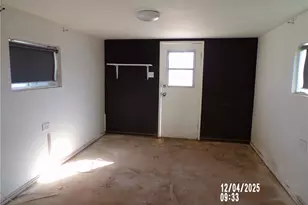 73741 Serrano, 29 Palms MCB, CA 92277 - Photo 9