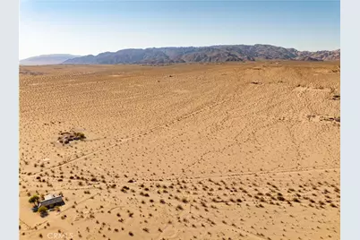 5226 Pearl Springs Avenue, 29 Palms MCB, CA 92277 - Photo 15