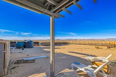 5048 Godwin, 29 Palms MCB, CA 92277 - Photo 21