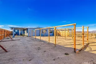 5048 Godwin, 29 Palms MCB, CA 92277 - Photo 19
