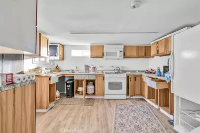 5048 Godwin, 29 Palms MCB, CA 92277 - Photo 9