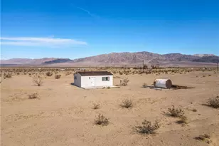 82229 Raven Roost, 29 Palms MCB, CA 92277 - Photo 23
