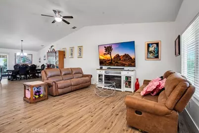 58385 Delano Trail, Yucca Valley, CA 92284 - Photo 7