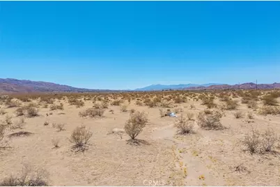 5888 La Ferney Avenue, Joshua Tree, CA 92252 - Photo 7