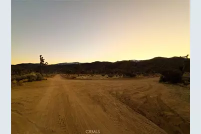 1530 Orion Trail, Pioneertown, CA 92268 - Photo 7