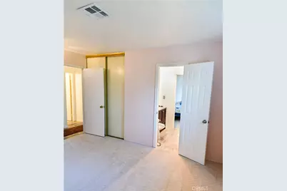 7075 Emerson, Yucca Valley, CA 92284 - Photo 9