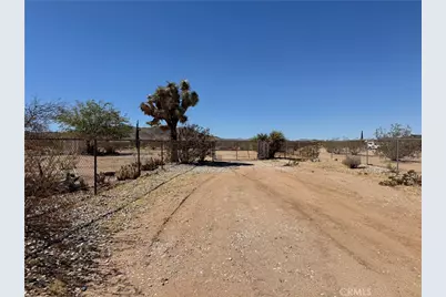 382 Bowman Trail, Landers, CA 92285 - Photo 31