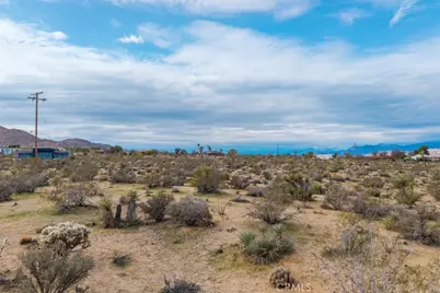 7032 Saddleback Road, Joshua Tree, CA 92252 - Photo 19