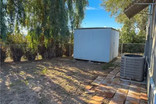 547 Channel Way, Needles, CA 92363 - Photo 15