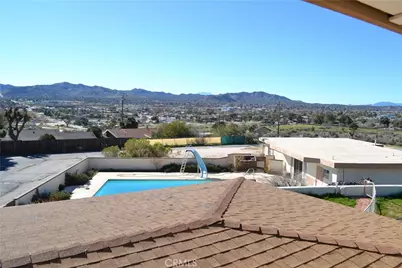 6845 Sage Avenue, Yucca Valley, CA 92284 - Photo 3