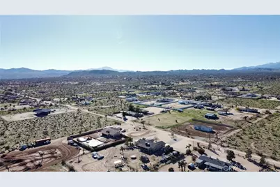 3739 Inez, Yucca Valley, CA 92284 - Photo 57