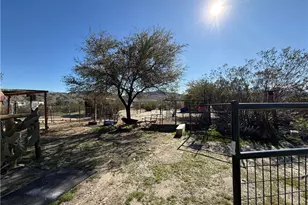 10219 N Star Trail, Morongo Valley, CA 92256 - Photo 27